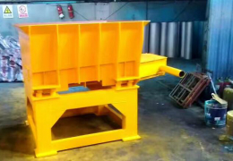 機械設備噴漆翻新工作過程中使用哪些工具