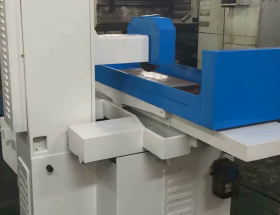 機(jī)械設(shè)備噴漆翻新